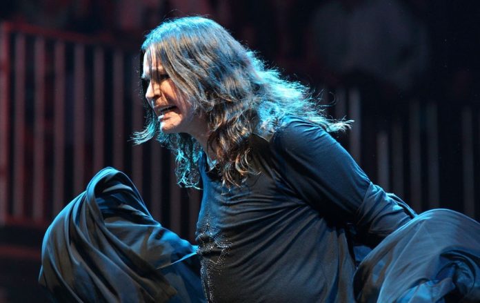 ozzy-tirando-o-agasalho