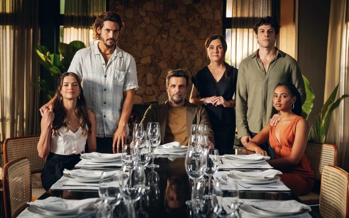assets-fotos-1206-texto-da-novela-mania-de-voce-6d70788b646b-3