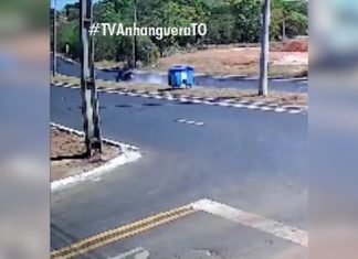 Vídeo mostra momento em que jovem de 21 anos perde controle de moto e atinge poste em avenida