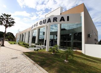 Mãe ganha indenização de R$ 10 mil após comprar doce ‘zero lactose’ e filha ter reação alérgica grave