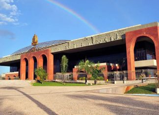 Governador em exercício nomeia novos presidentes e secretário; veja nomes