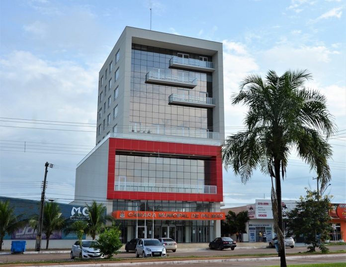 camara-de-palmas-decreta-ponto-facultativo-nos-dias-6-e-13-de-outubro-1536x1186