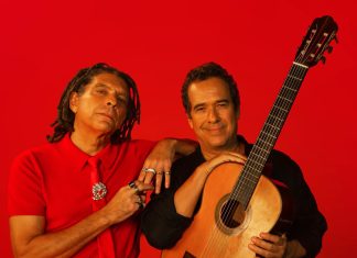Marcos Sacramento e Zé Paulo Becker reavivam afrosambas, após 60 anos, em álbum com grandes vozes e violões