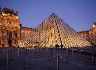 Roubo no Museu do Louvre, em Paris, vai virar filme e série documental