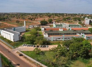 UFNT publica edital com vagas para professores em diferentes áreas; veja como participar