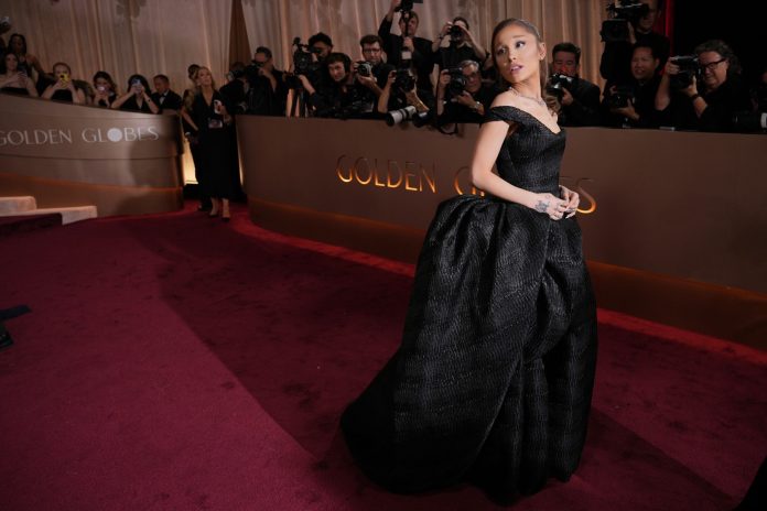 ariana-grande-globo-de-ouro-2026-scaled