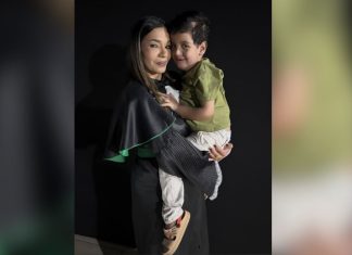 Mãe se forma em fisioterapia para ajudar filho com doença rara no TO: ‘Foi por você’